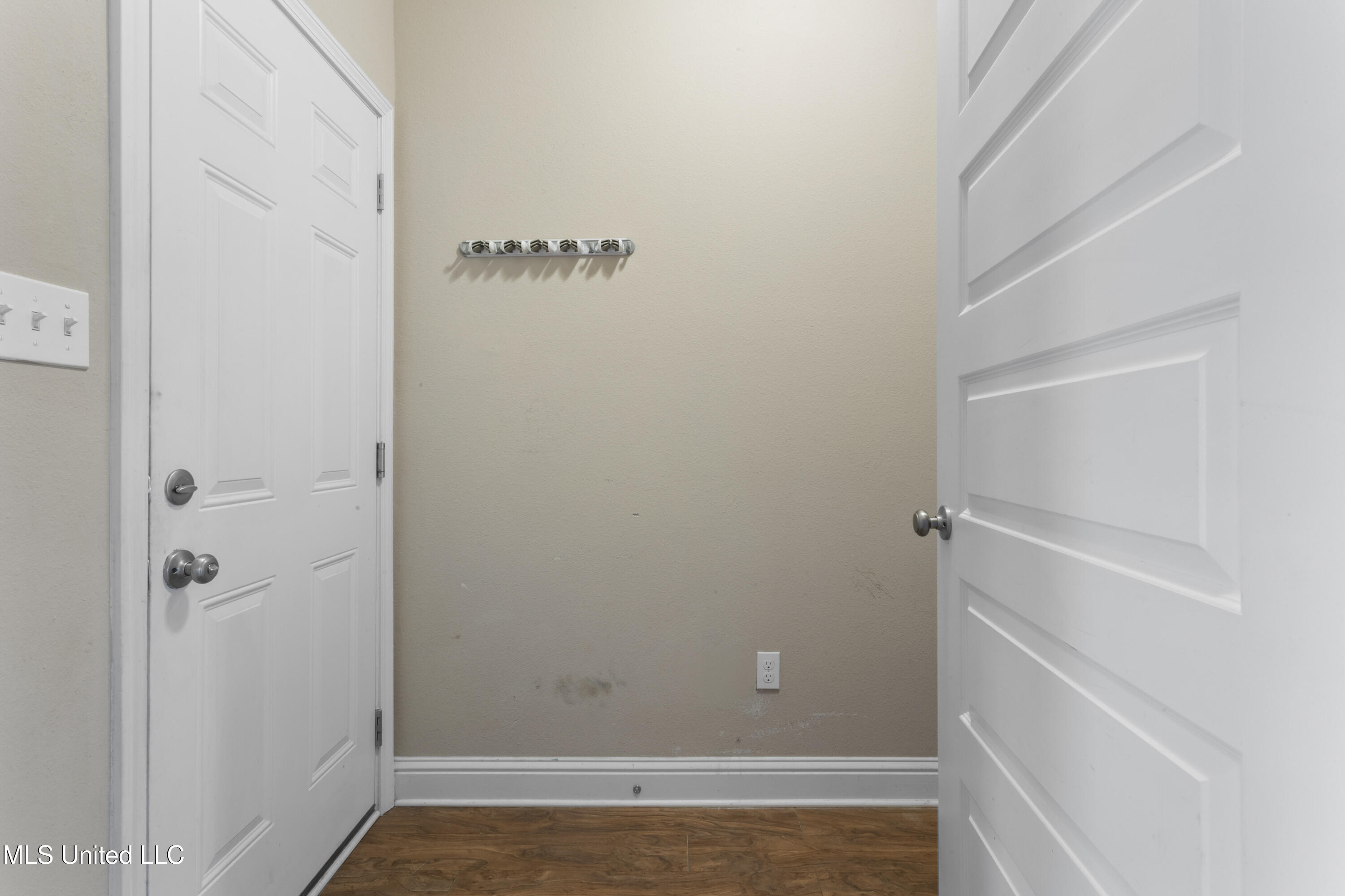 219 Sandy Drive, Ocean Springs, Mississippi image 22