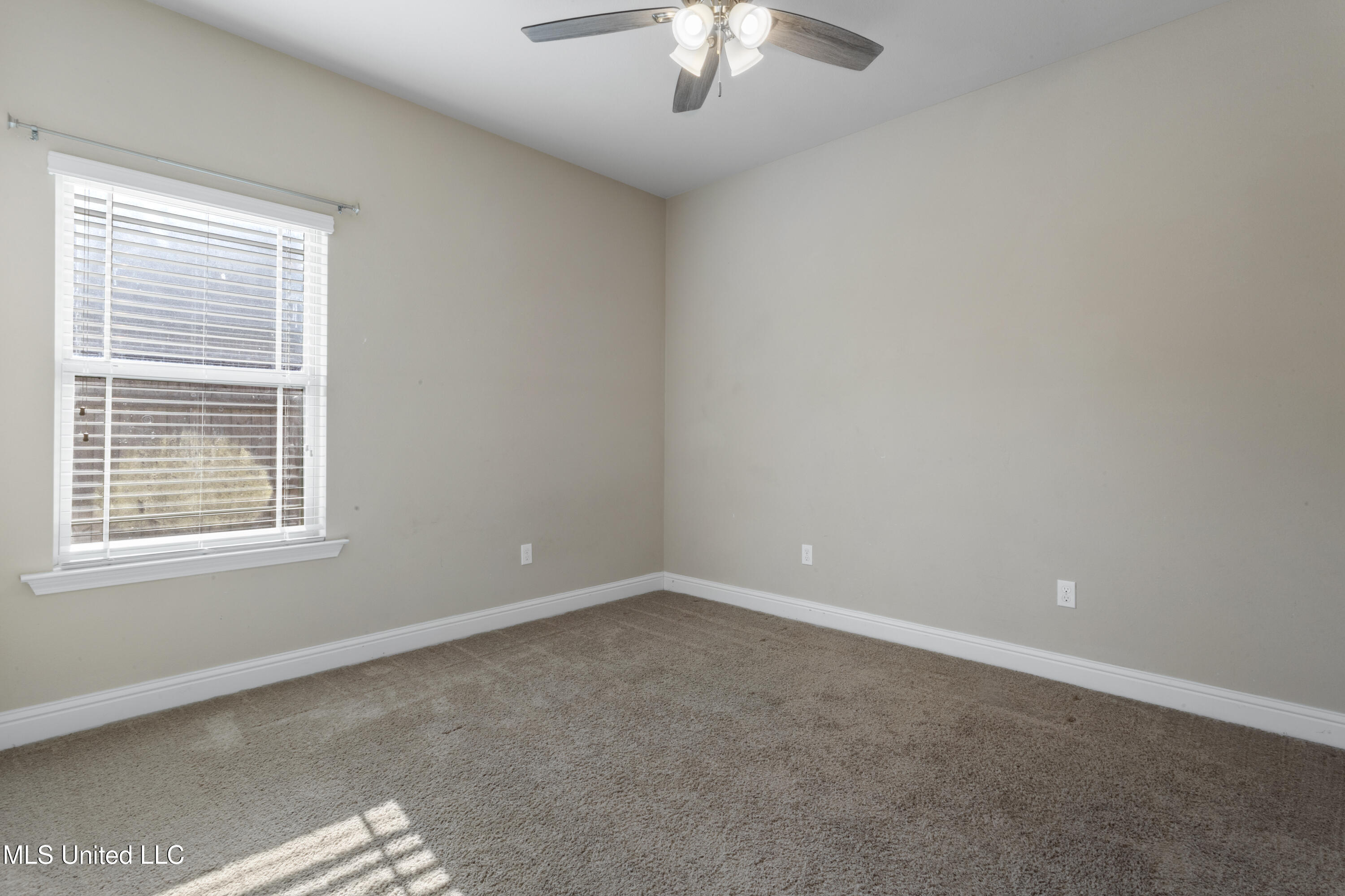 219 Sandy Drive, Ocean Springs, Mississippi image 20