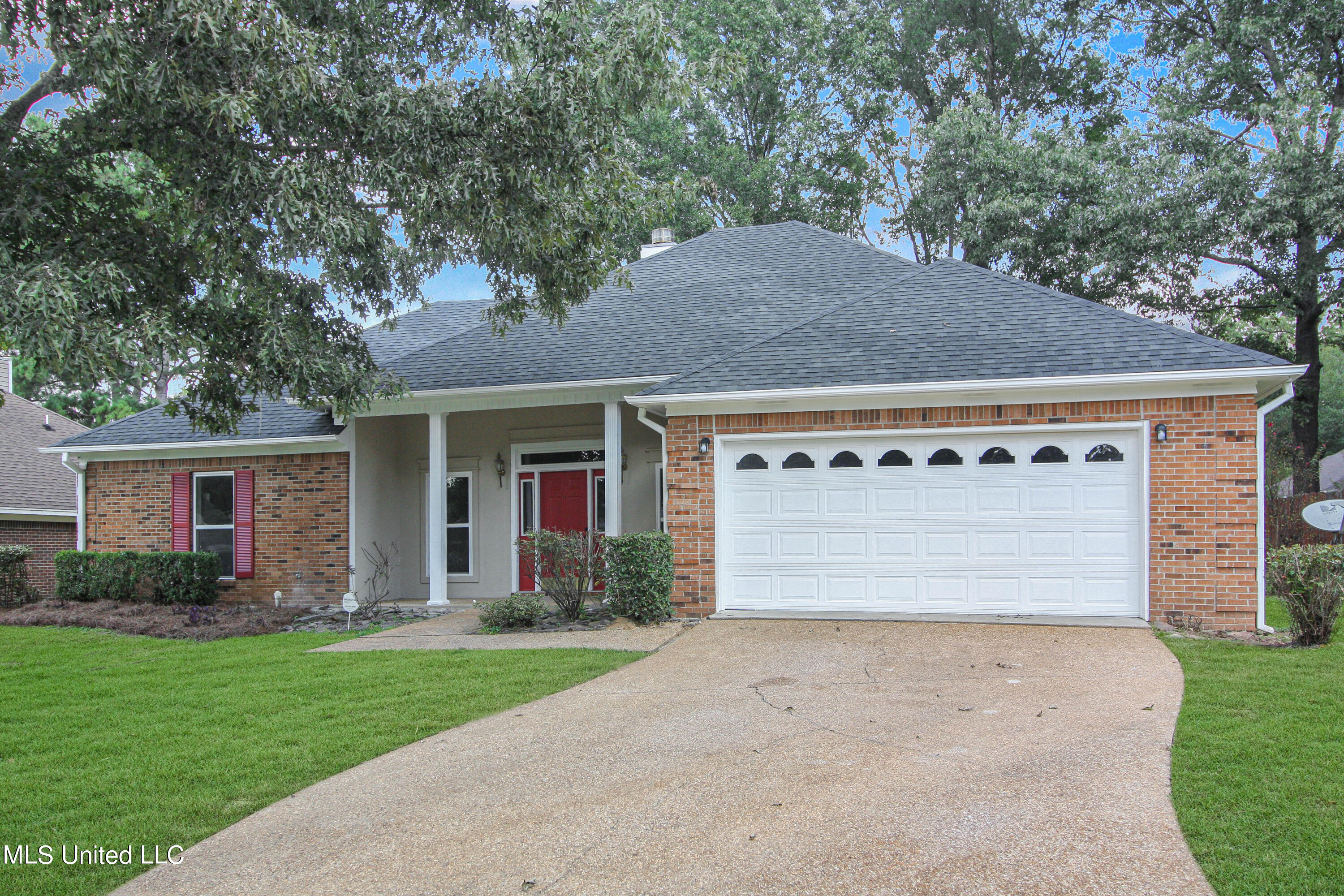 617 Windward Lane, Richland, Mississippi image 3