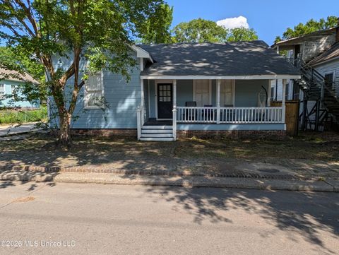 Homes For Sale - 315 Arlington Avenue<br/> Adams County, Natchez, MS 39120