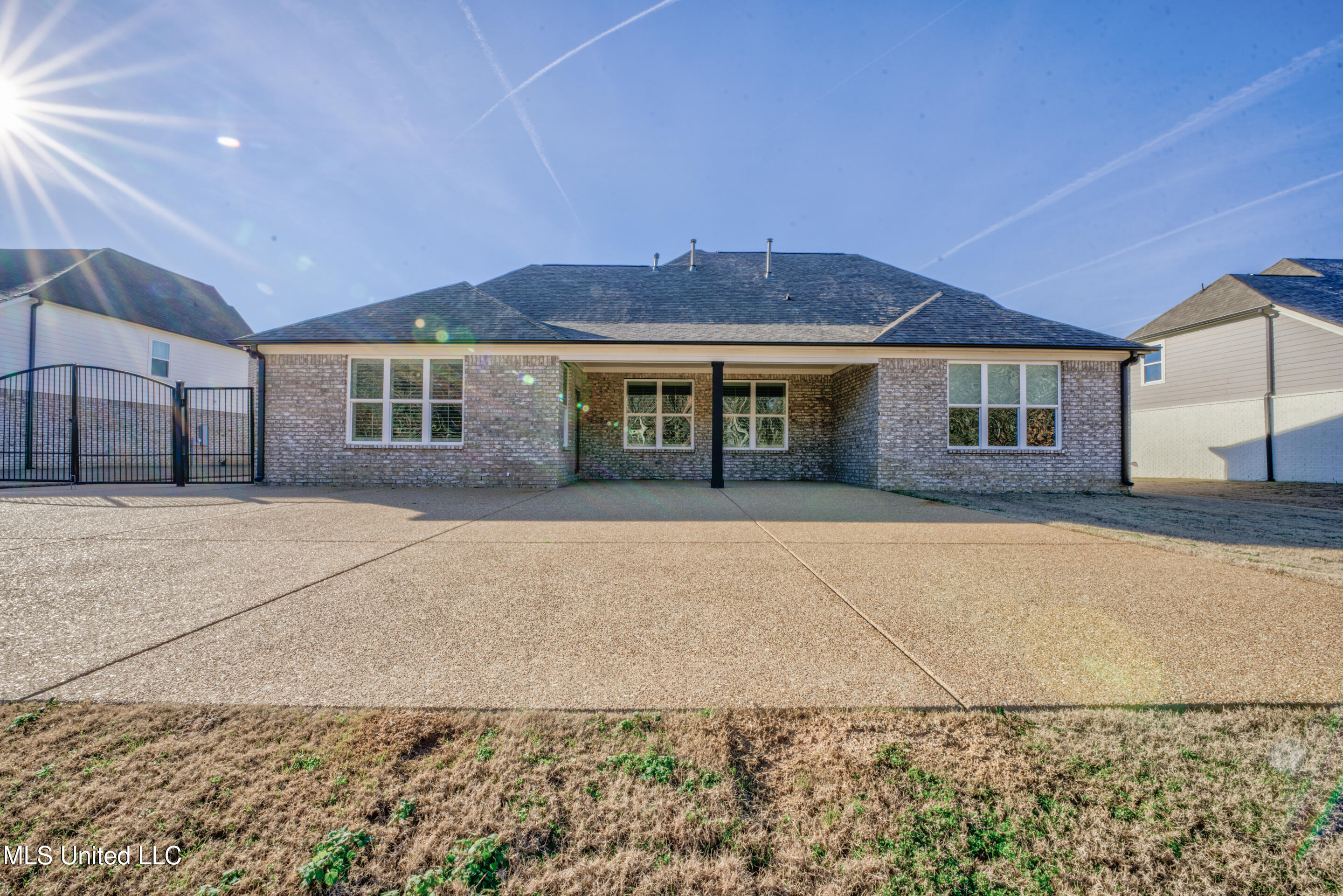 7564 Willowdale Drive, Olive Branch, Mississippi image 43