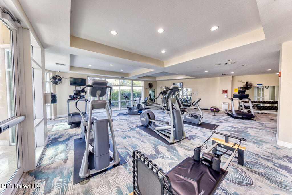 2228 Beach Drive #704, Gulfport, Mississippi image 20