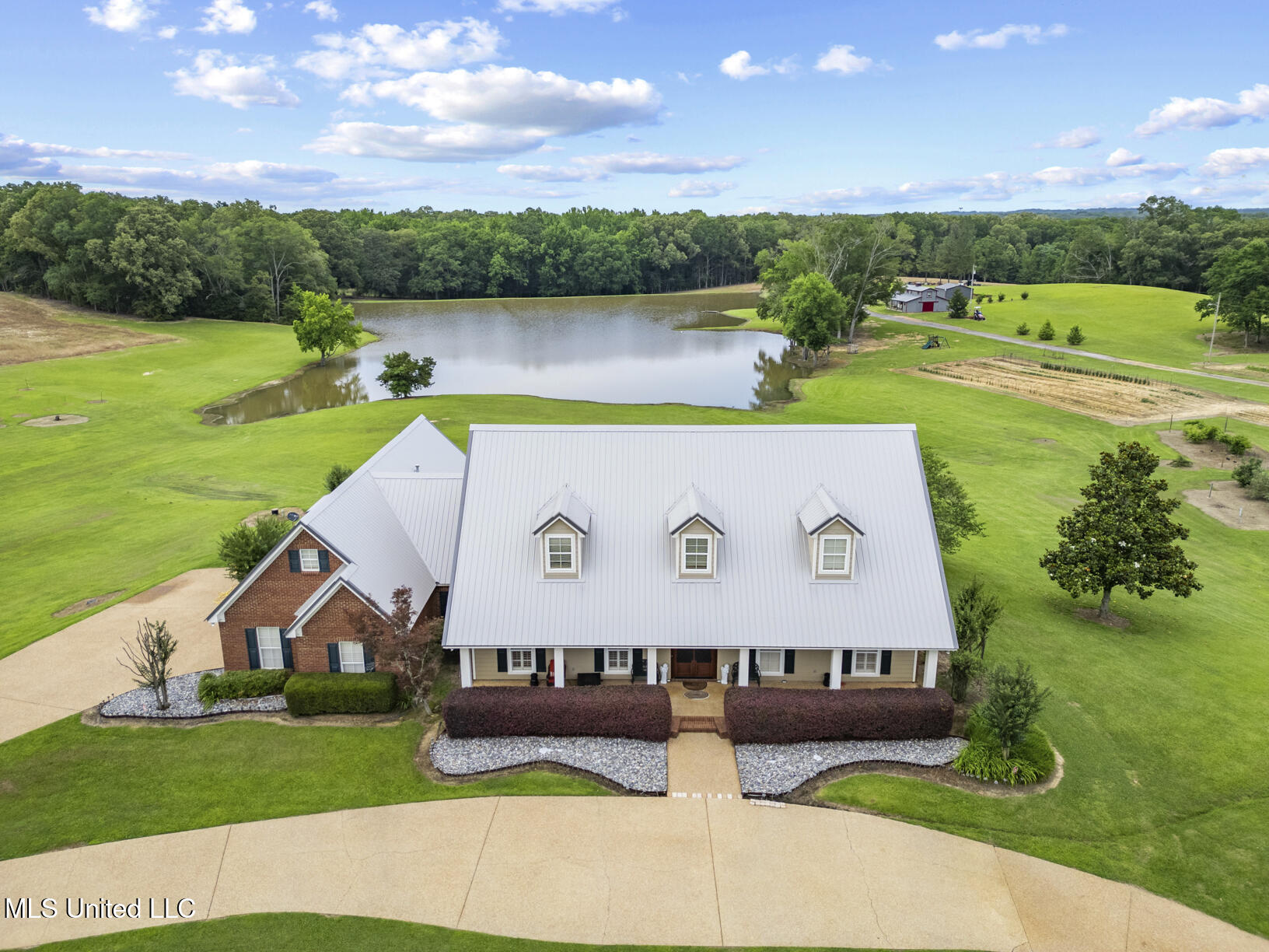 1600 Wright Road, Raymond, Mississippi image 5
