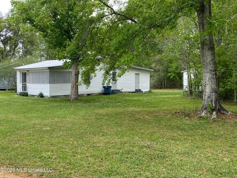 Homes For Sale - 6013 Elder Ferry Road<br/> Jackson County, Moss Point, MS 39563