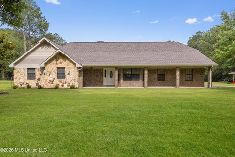 Homes For Sale - 11208 Hillside Hollow Road<br/> Vancleave, MS 39565