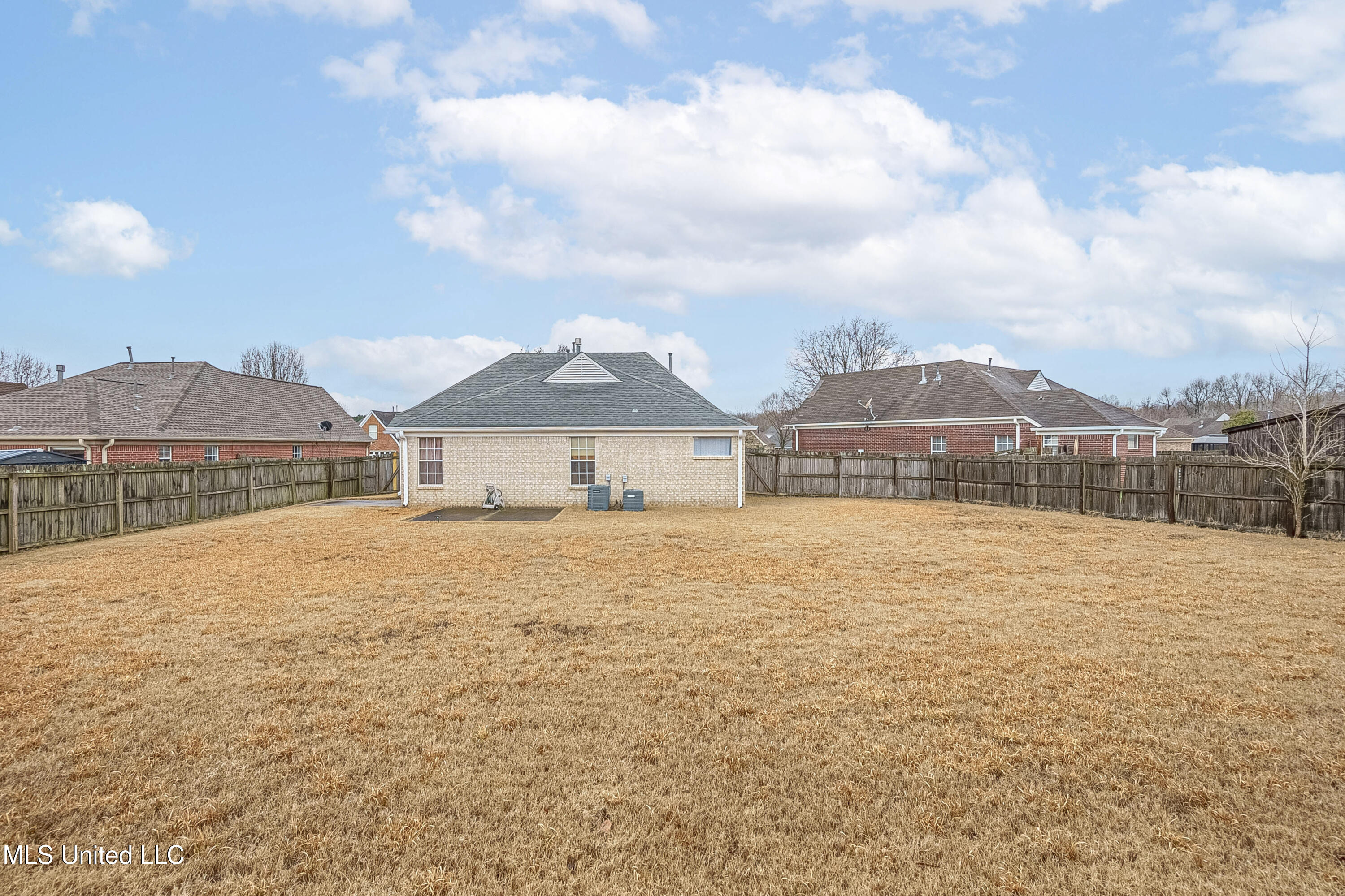 5890 Carrel Cove, Southaven, Mississippi image 24