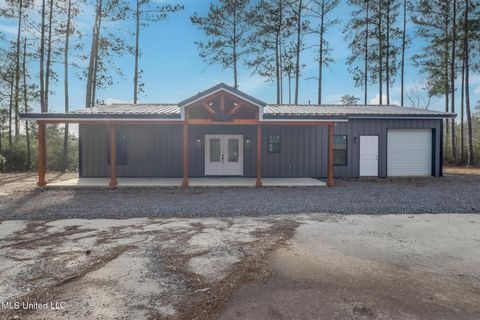 Homes For Sale - 92 Daniels Way<br/> Saucier, MS 39574