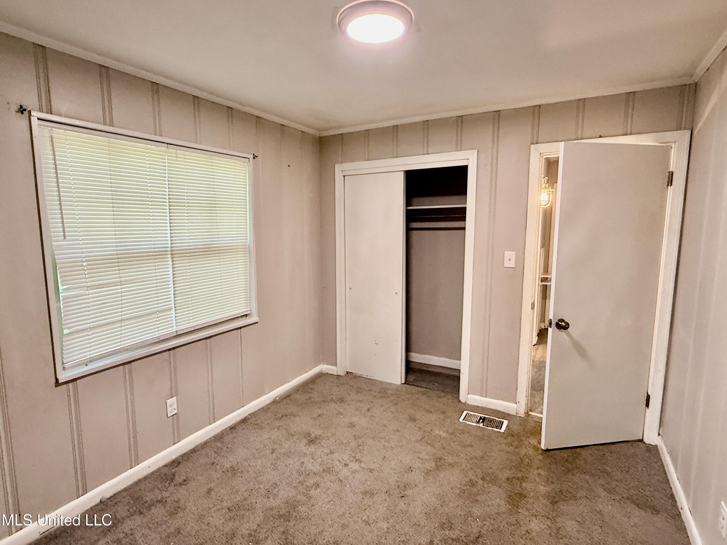 1729 Gibralter Drive, Jackson, Mississippi image 9