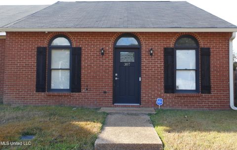 Townhouse For Sale - 307 Northtown Drive<br/> Jackson, MS 39211