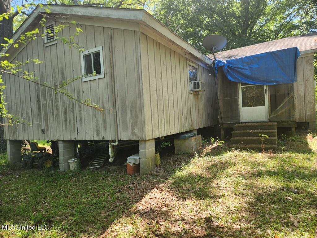 1015 Hubert Lane, Hazlehurst, Mississippi image 13