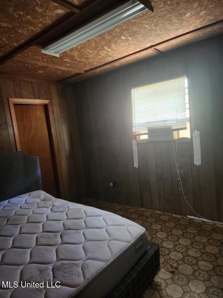 1015 Hubert Lane, Hazlehurst, Mississippi image 14