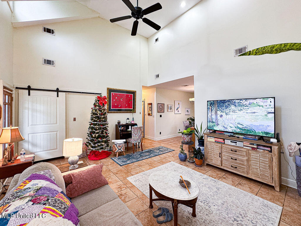 210 Bay Oaks Drive, Bay Saint Louis, Mississippi image 13