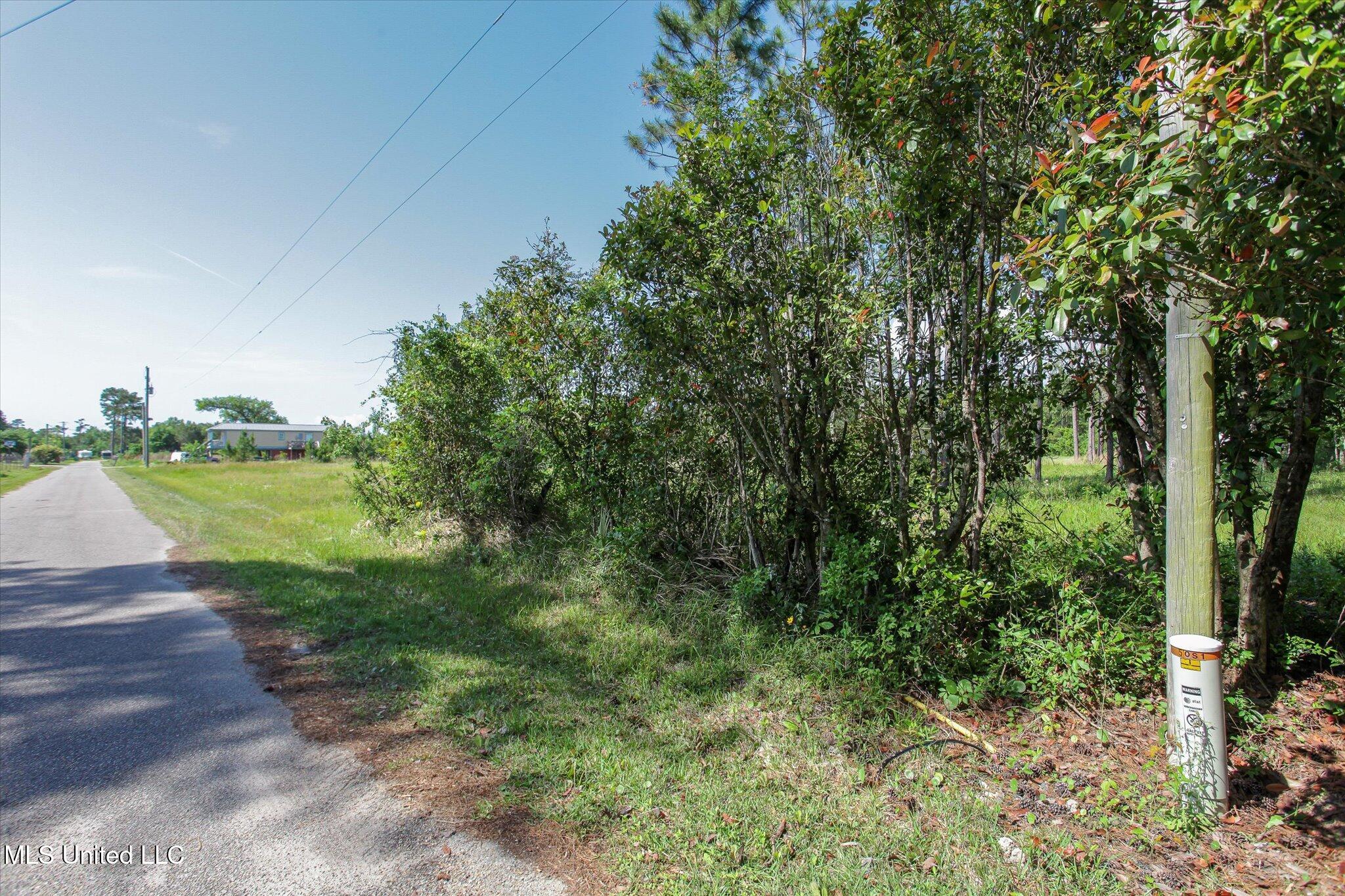 5610 Lower Bay Road, Bay Saint Louis, Mississippi image 14
