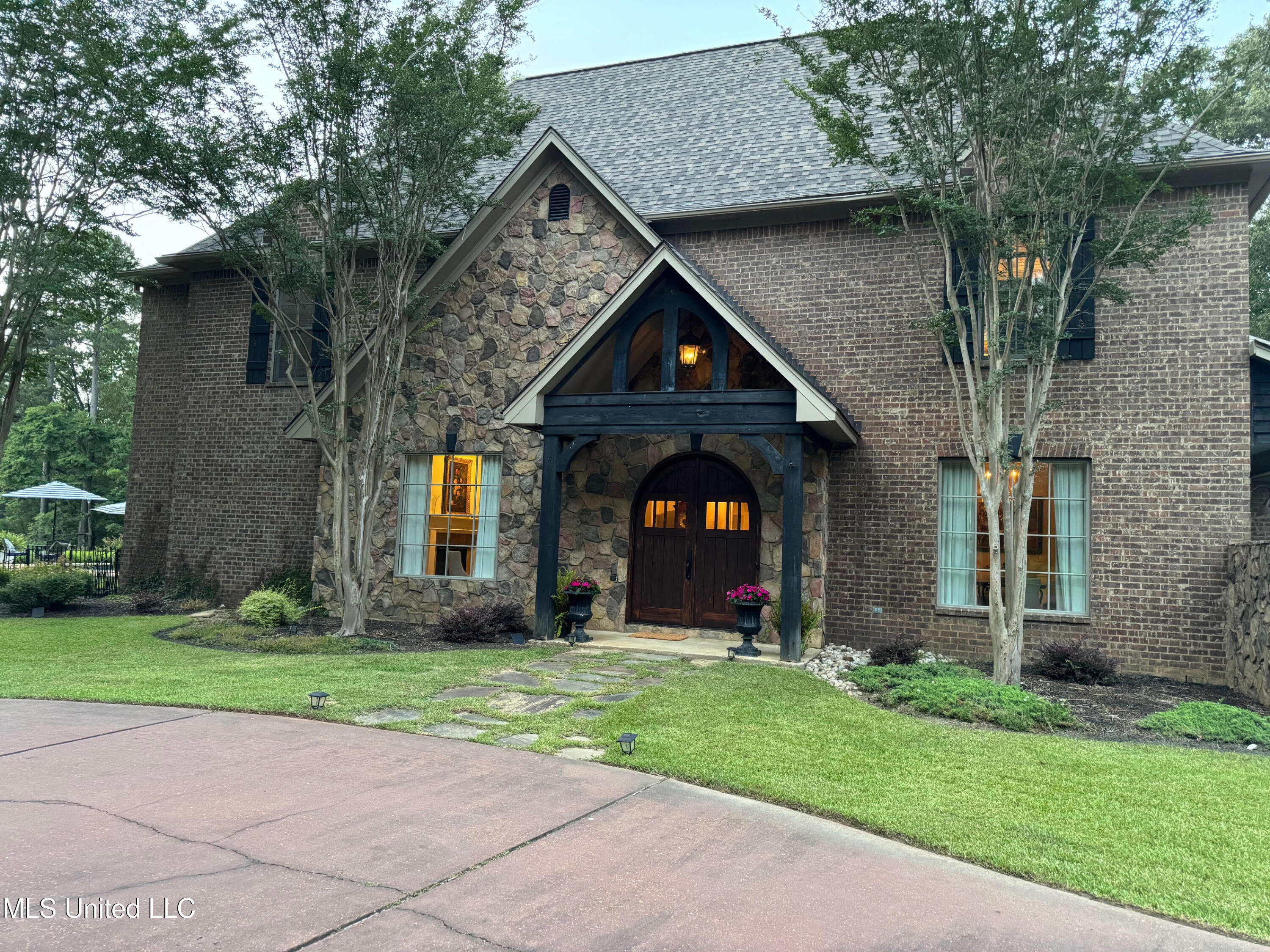 171 Brookstone Way, Madison, Mississippi image 7