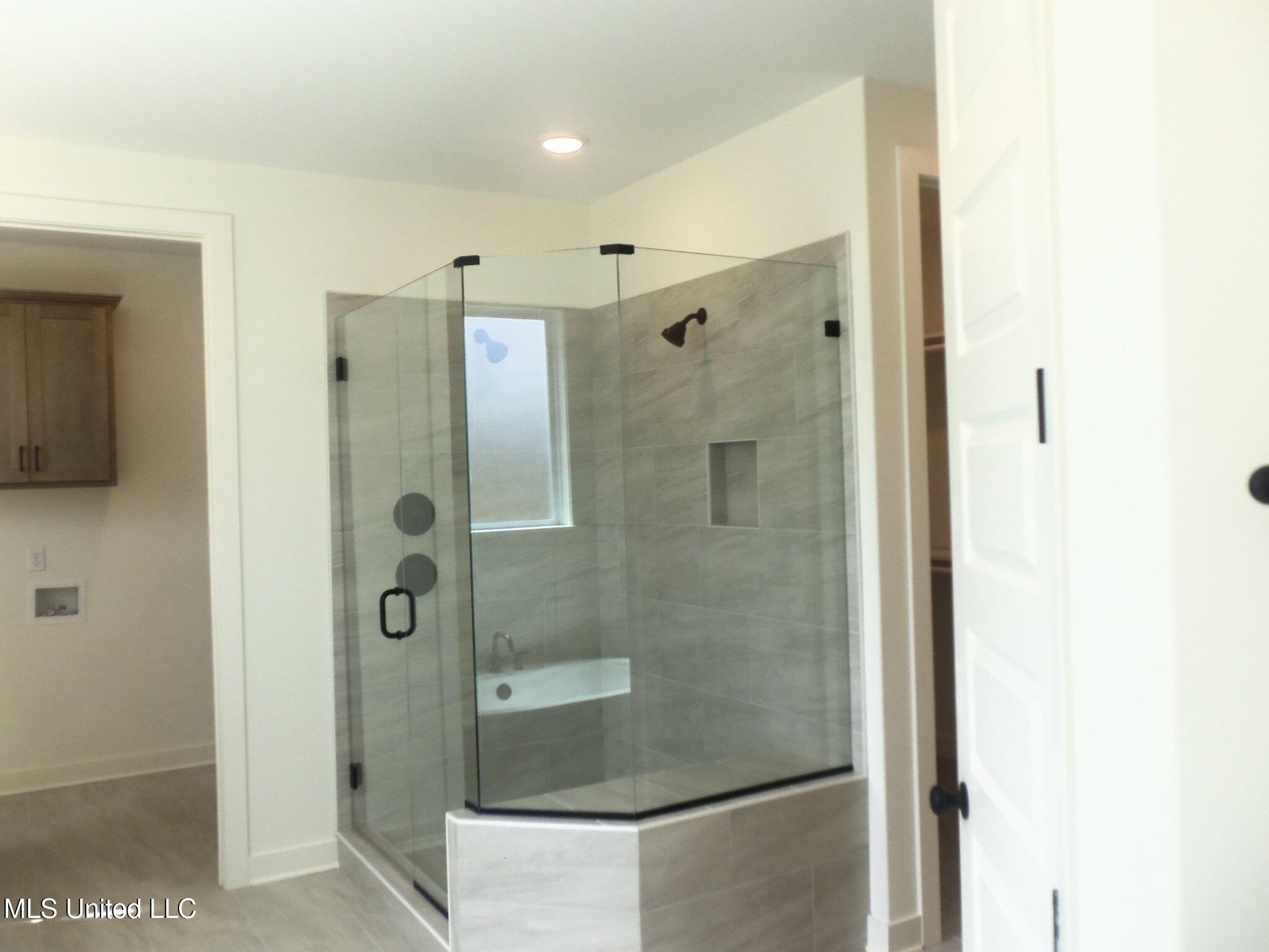 3364 Blooming Grove Road, Olive Branch, Mississippi image 27