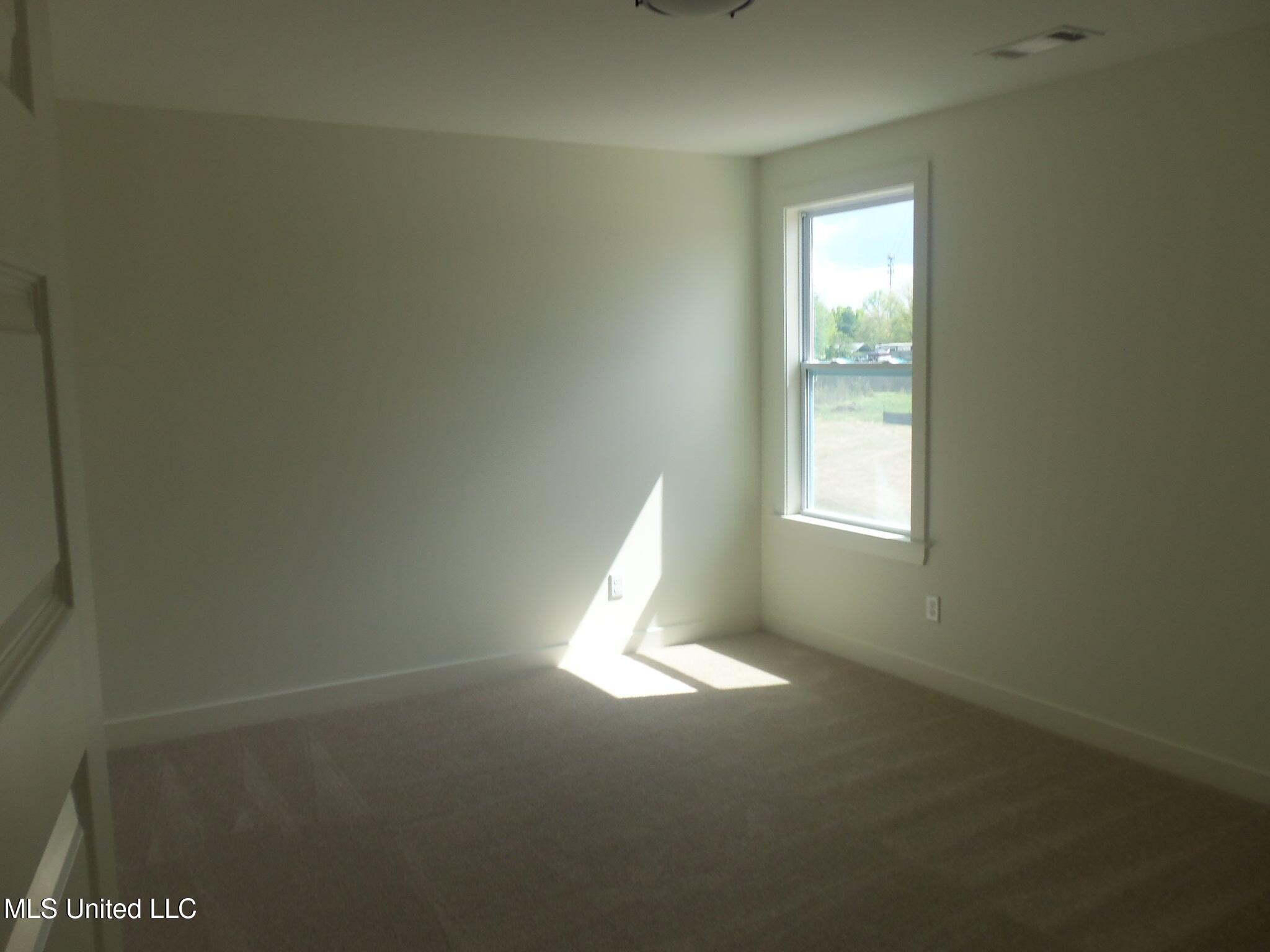3364 Blooming Grove Road, Olive Branch, Mississippi image 40
