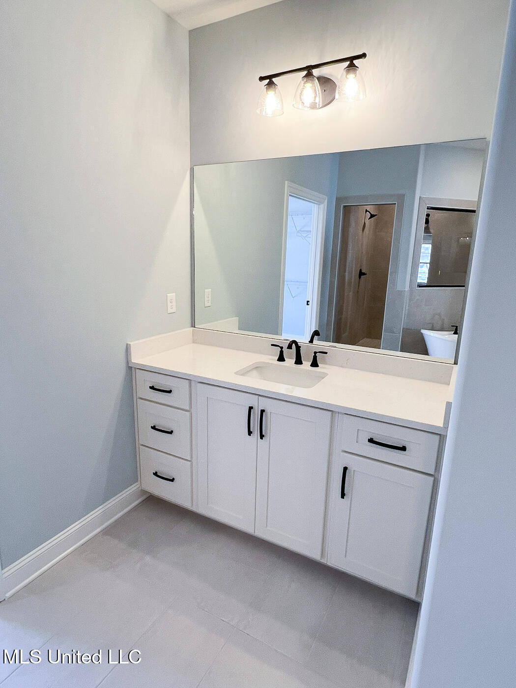 11317 Vickis Lane, Olive Branch, Mississippi image 36