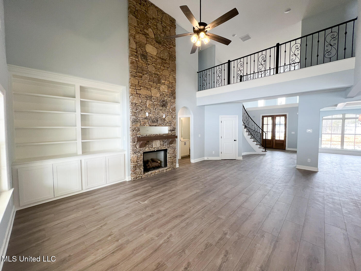 11317 Vickis Lane, Olive Branch, Mississippi image 17