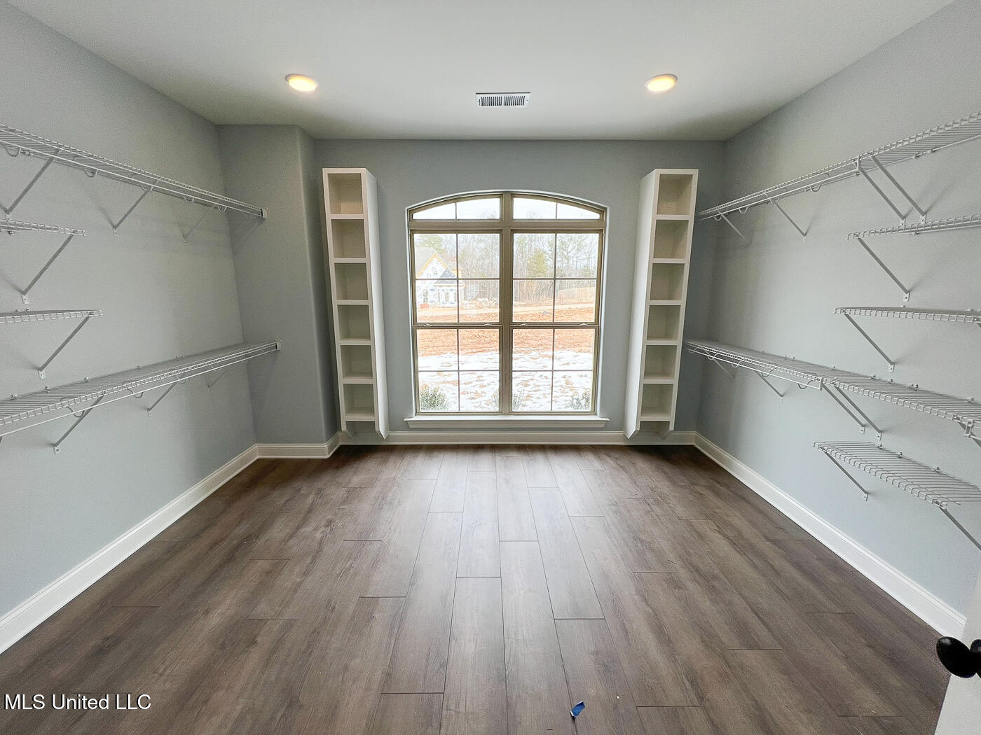 11317 Vickis Lane, Olive Branch, Mississippi image 42