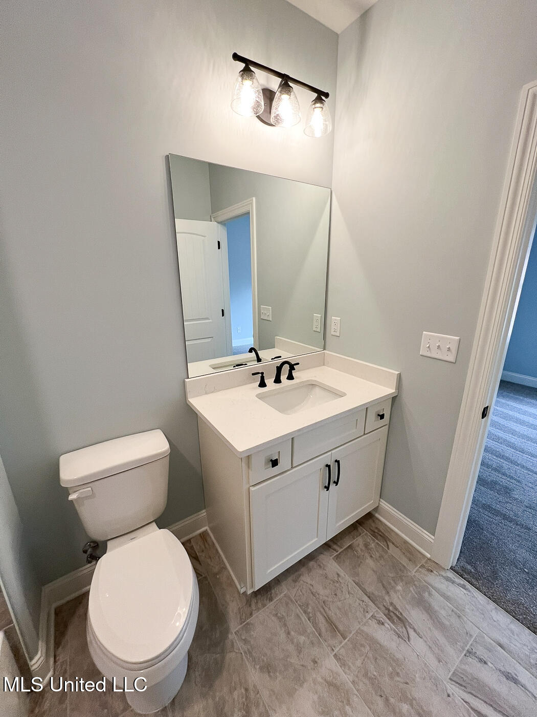 11317 Vickis Lane, Olive Branch, Mississippi image 46