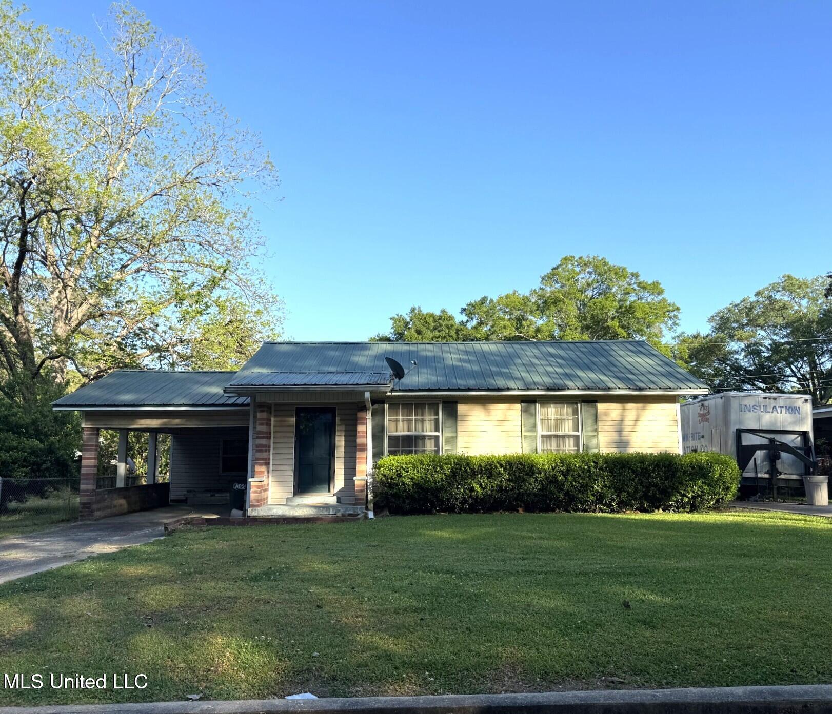 19 Beechwood Lane, Natchez, Mississippi image 1