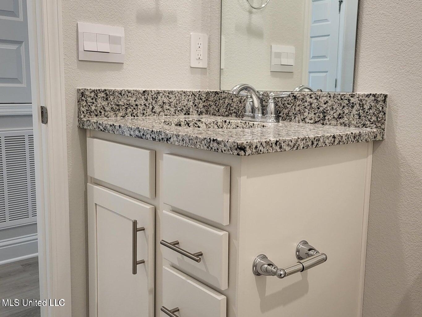 15936 Blue Ridge Drive, Gulfport, Mississippi image 13