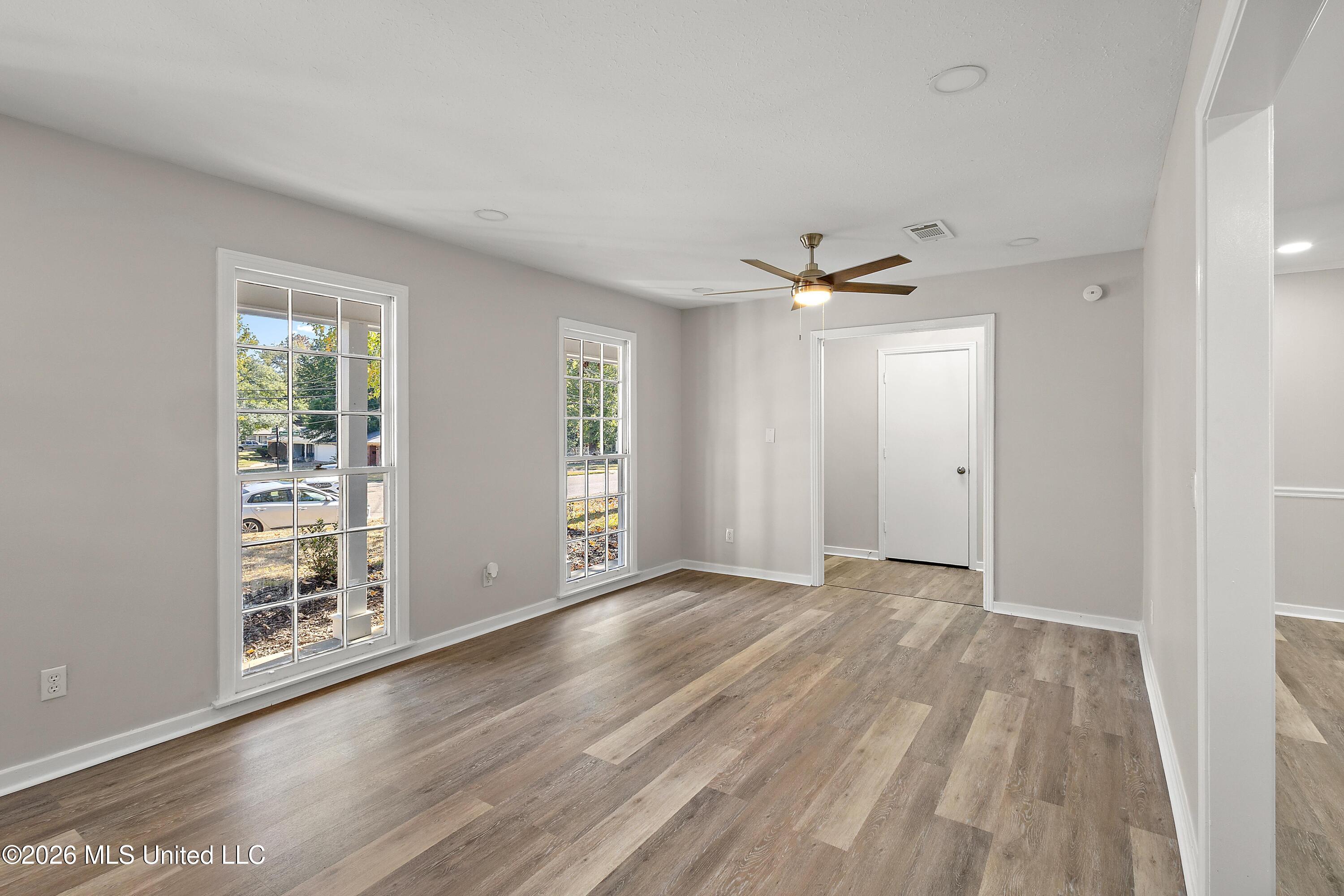 1404 Plantation Boulevard