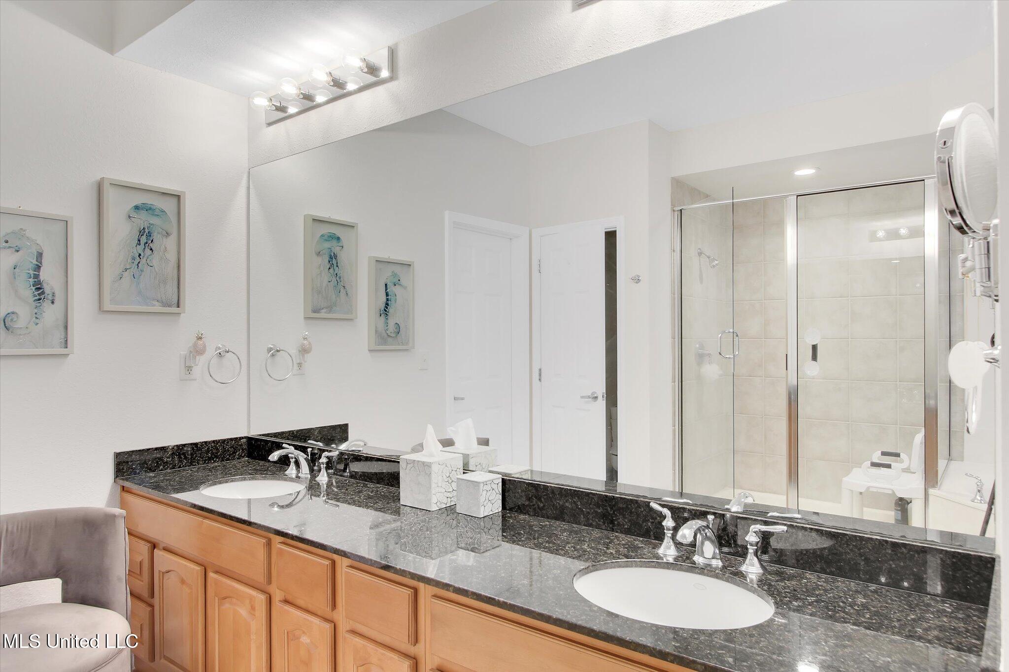 2668 Beach Boulevard #1405, Biloxi, Mississippi image 35