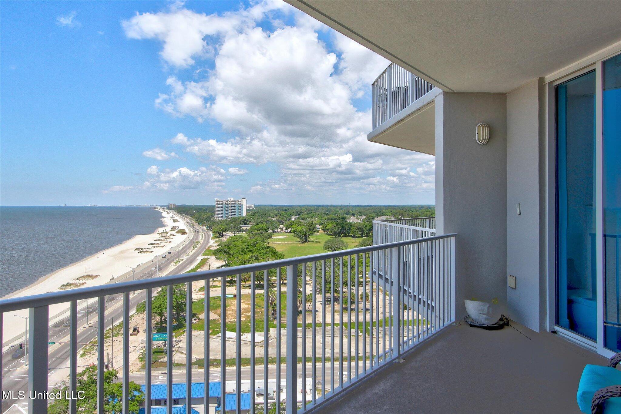 2668 Beach Boulevard #1405, Biloxi, Mississippi image 17