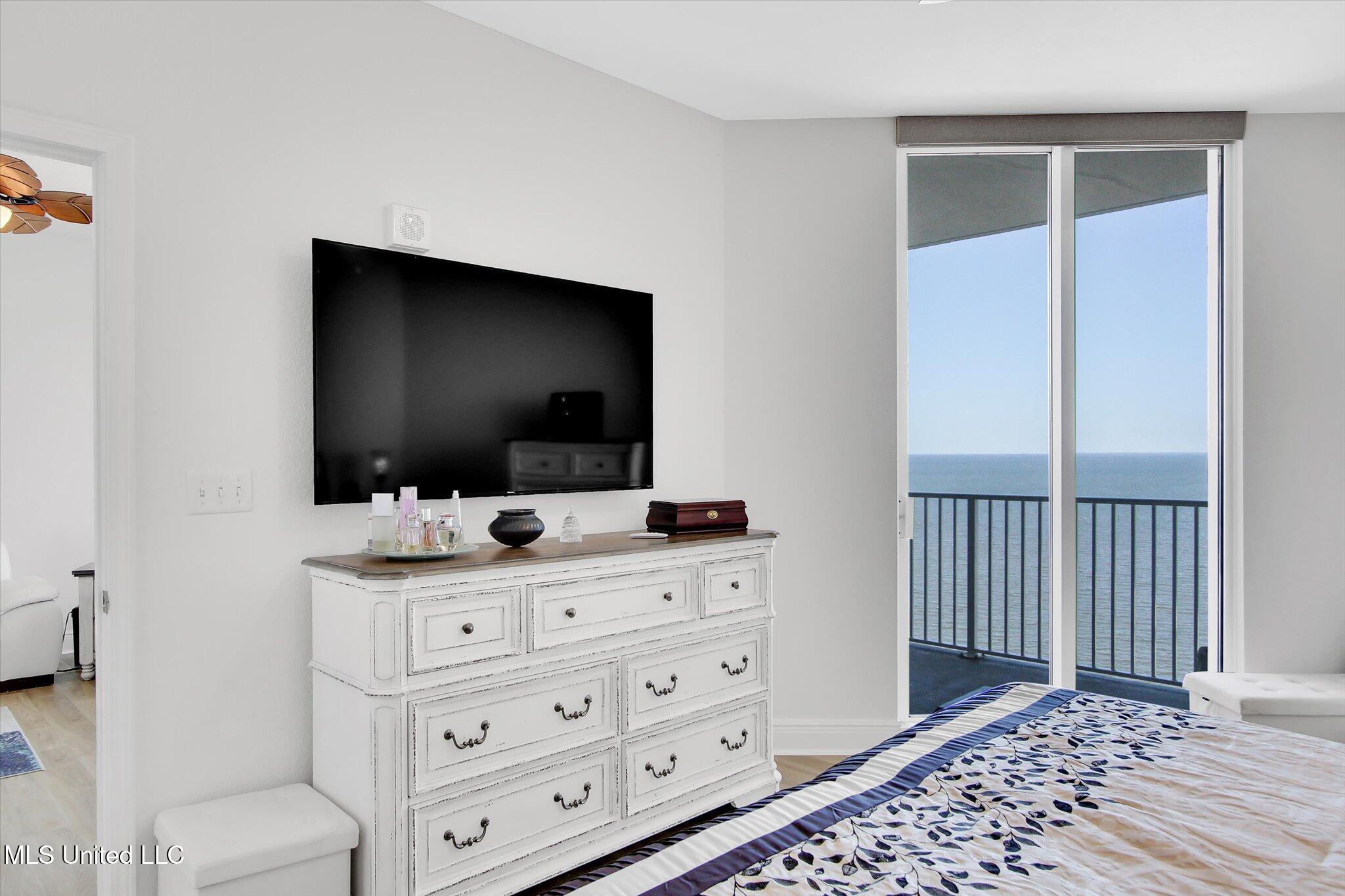2668 Beach Boulevard #1405, Biloxi, Mississippi image 5