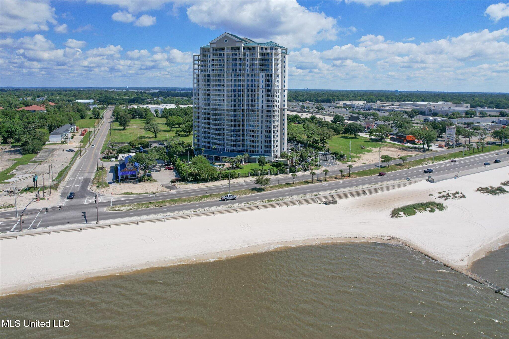 2668 Beach Boulevard #1405, Biloxi, Mississippi image 9
