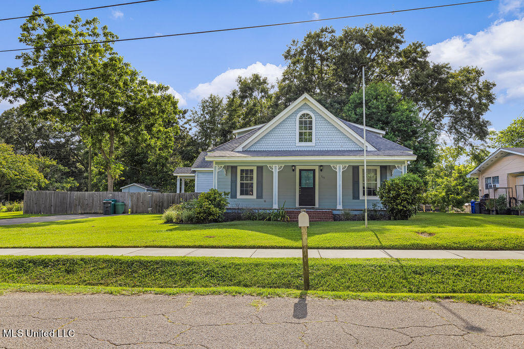 302 Iowa Street, Wiggins, Mississippi image 1