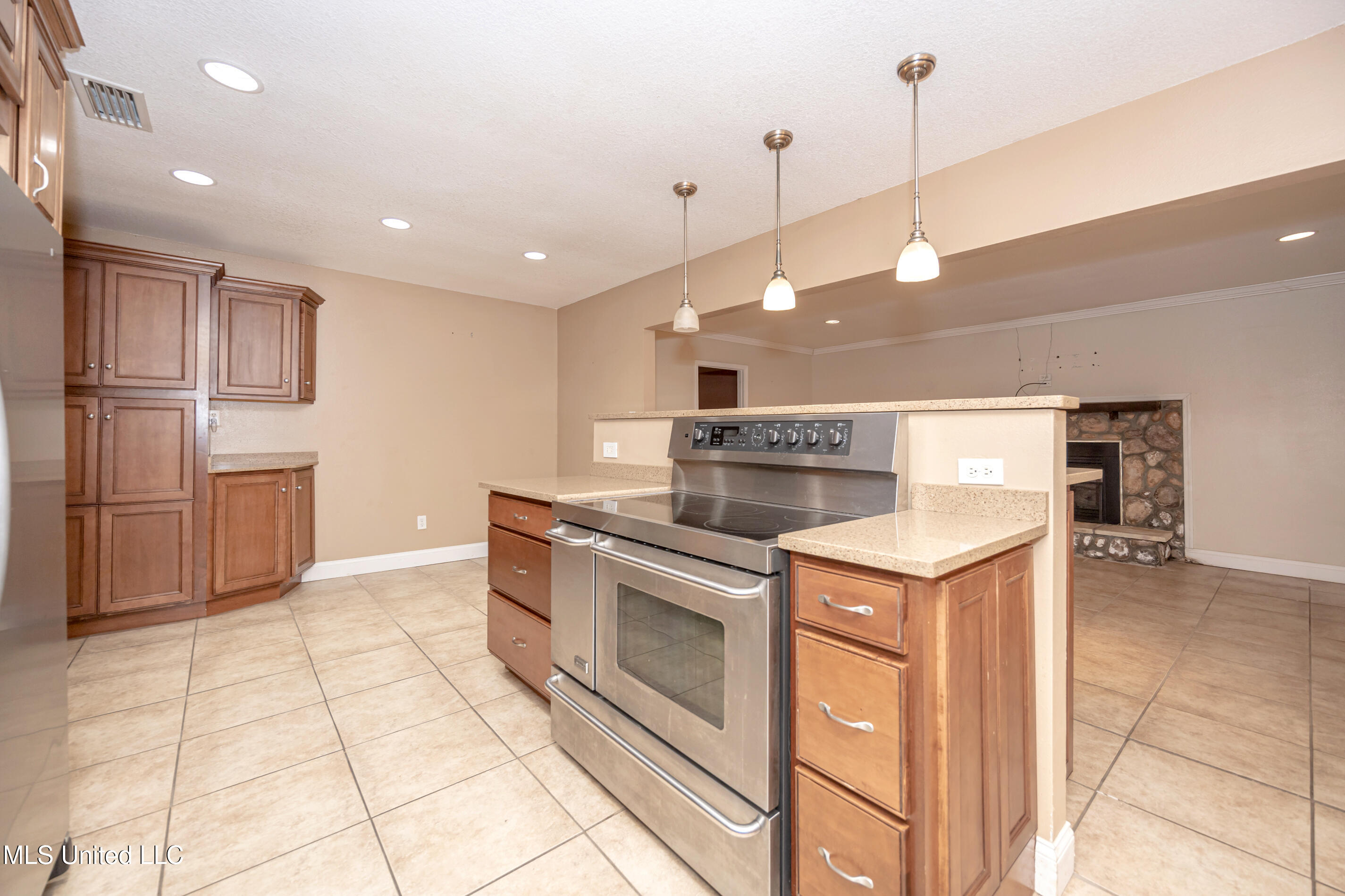 9724 Parkland Court, Moss Point, Mississippi image 20