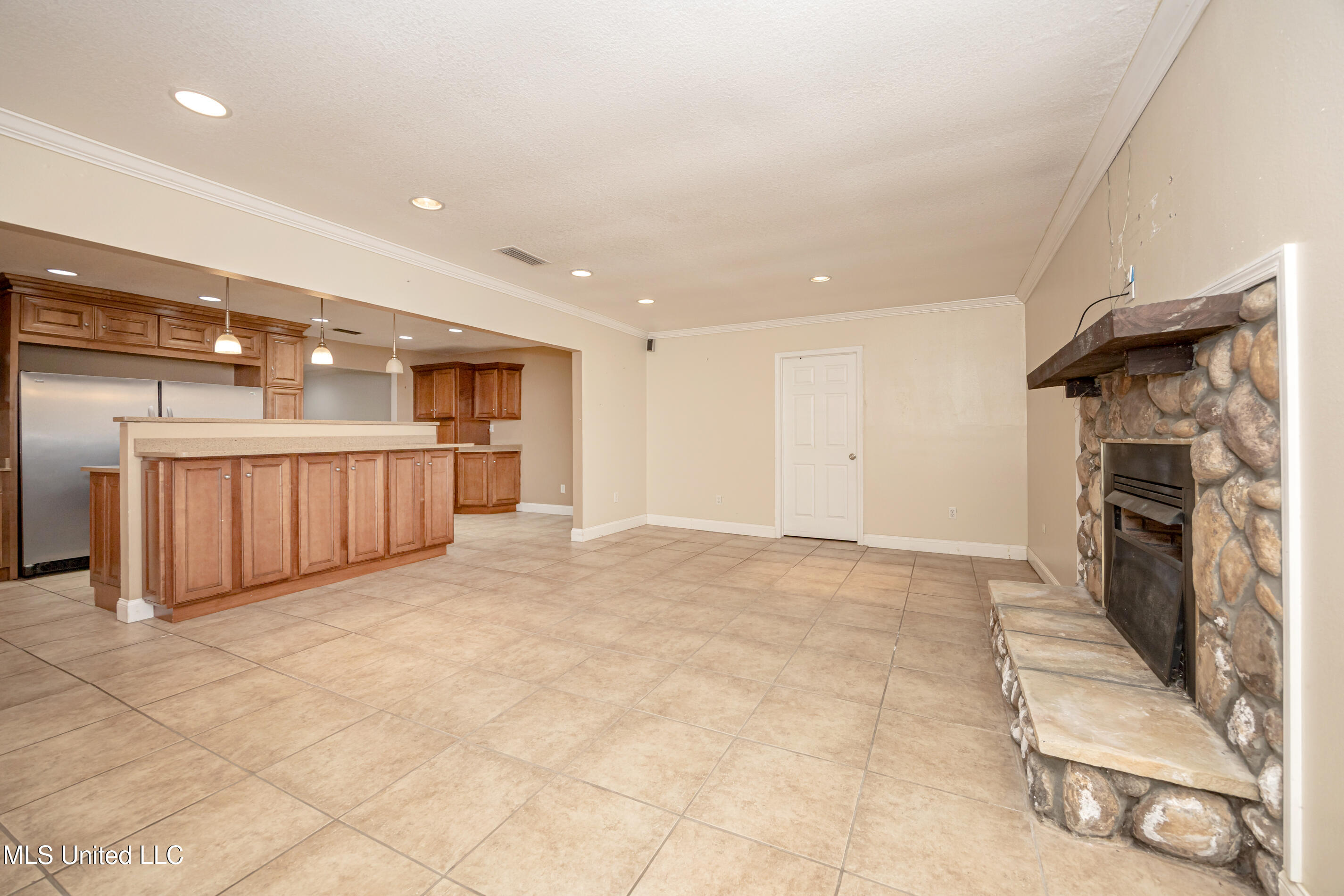 9724 Parkland Court, Moss Point, Mississippi image 21