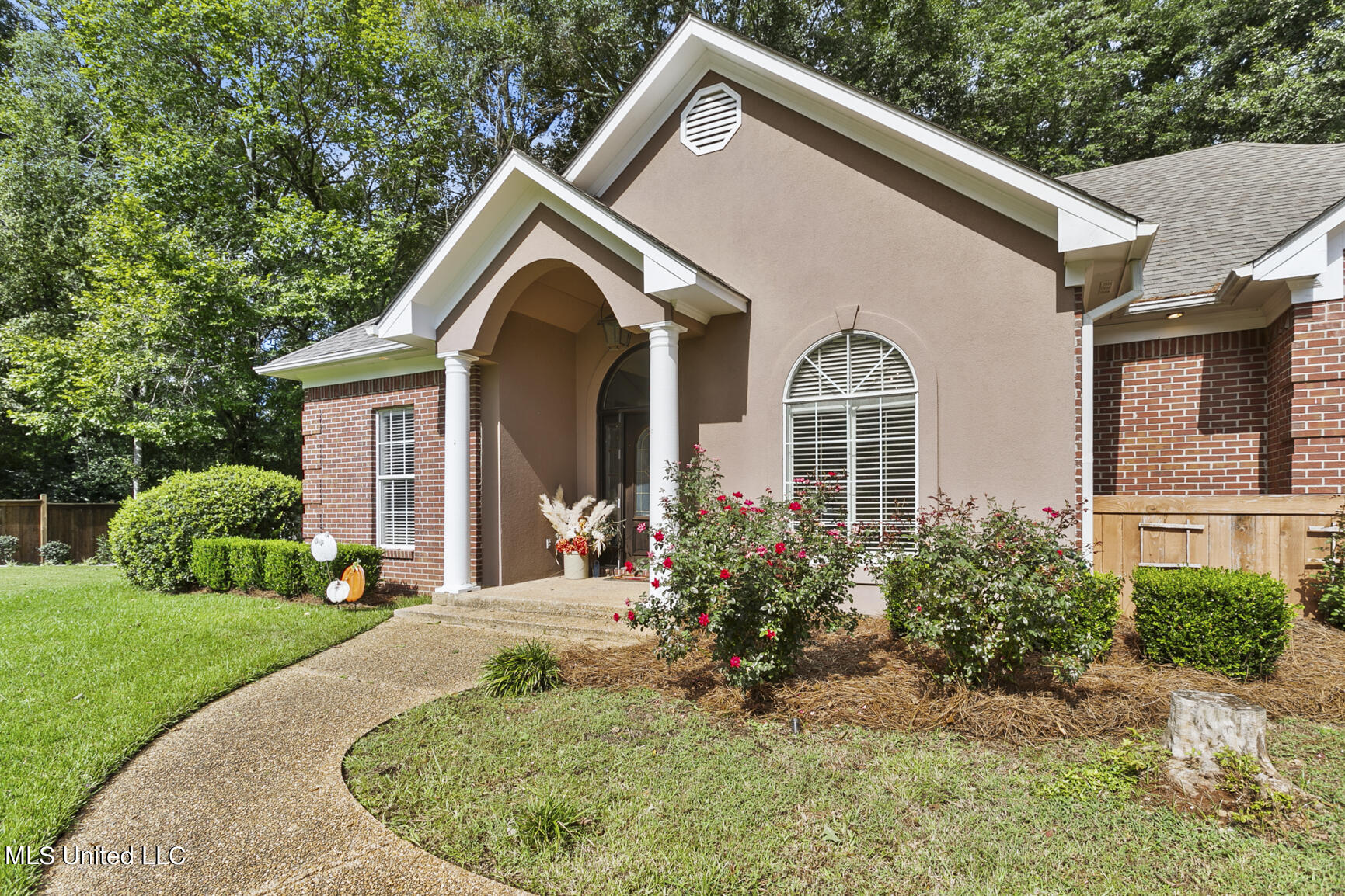 1136 Ellington Court, Brandon, Mississippi image 3