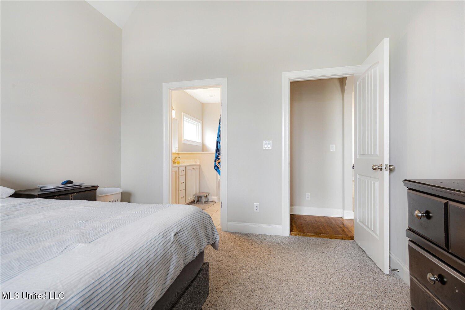 4943 W Margarette Circle, Olive Branch, Mississippi image 24