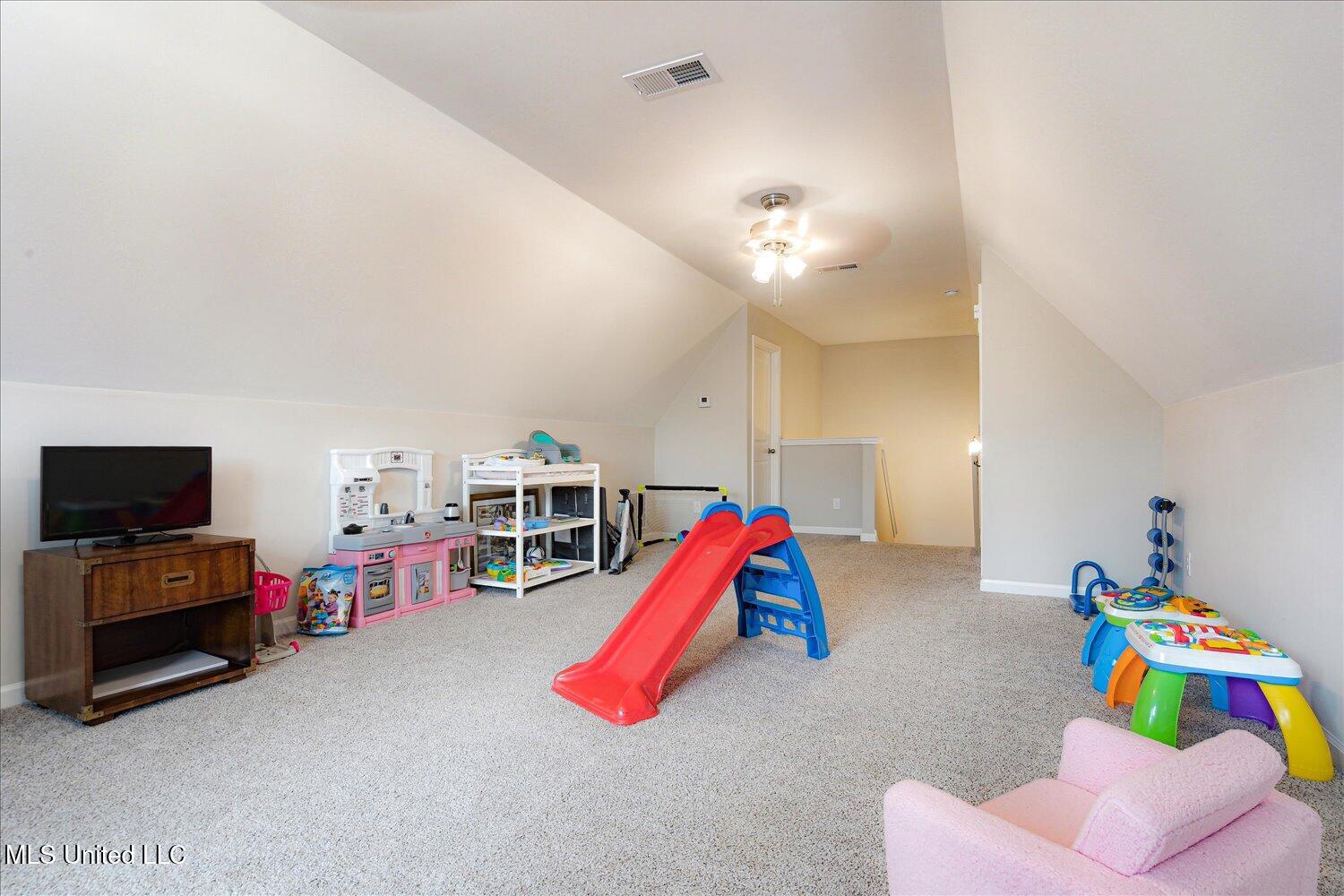 4943 W Margarette Circle, Olive Branch, Mississippi image 31