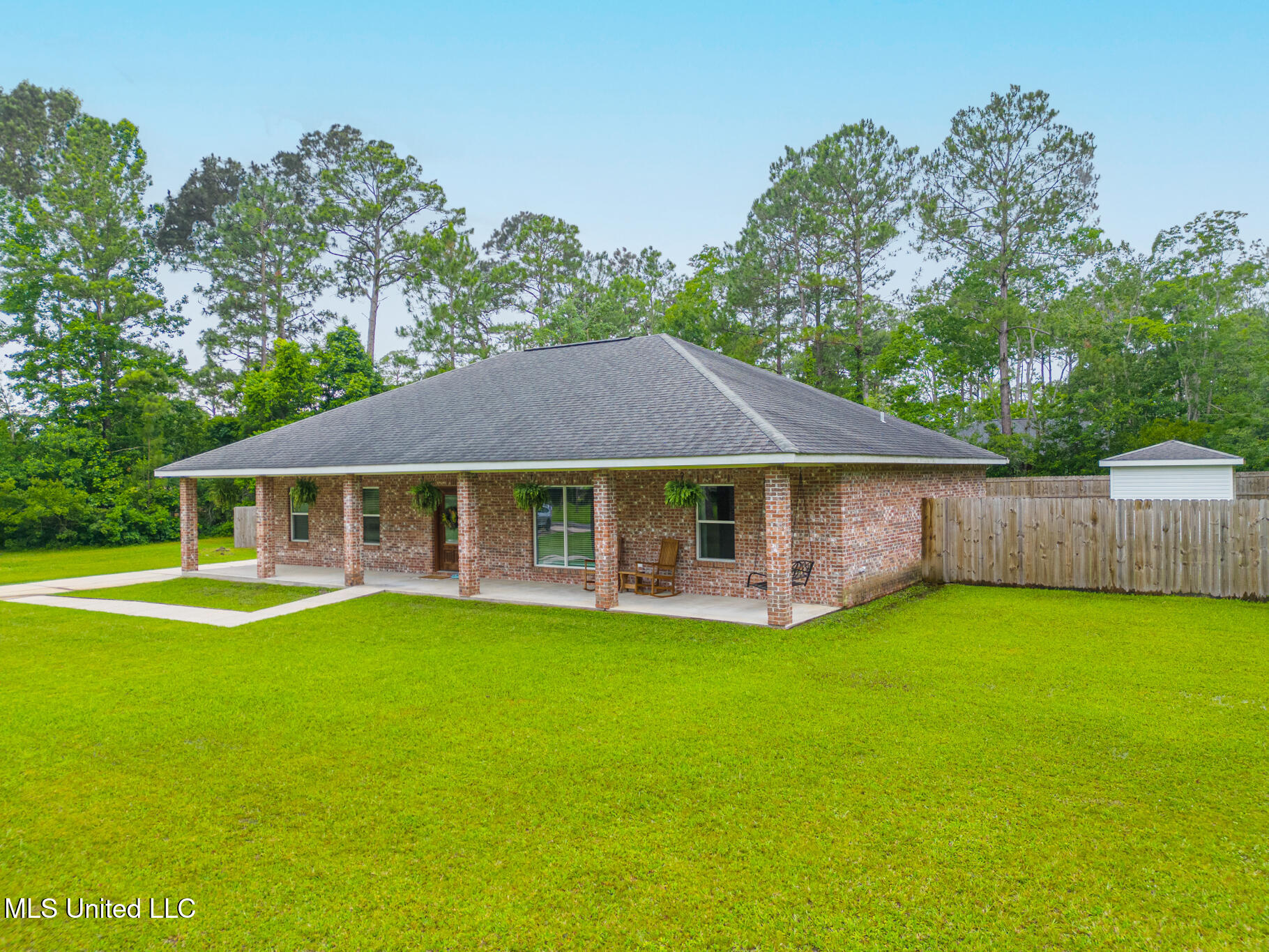 6811 Old Fort Bayou Road, Ocean Springs, Mississippi image 3