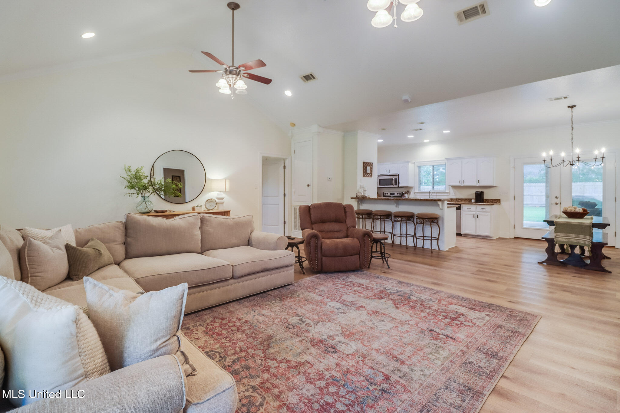6811 Old Fort Bayou Road, Ocean Springs, Mississippi image 7