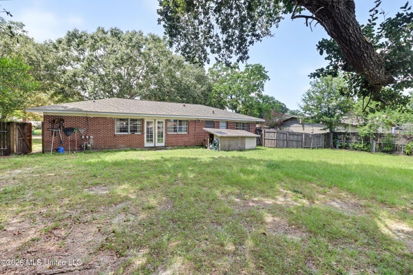 330 RANDALL DR, BILOXI, MS 39531 - Image 03e8e3276bc8b69ee4229bf434d3d40e/1343680925