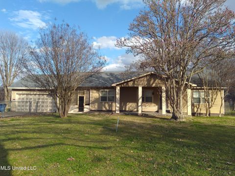 Homes For Sale - 610 Marie Road<br/> Sunflower County, Indianola, MS 38751