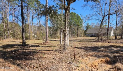 Vacant Land For Sale - LOT 8-9 Cypress Drive<br/> Kiln, MS 39556