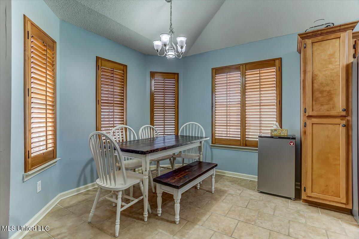5925 Stafford Drive, Southaven, Mississippi image 13