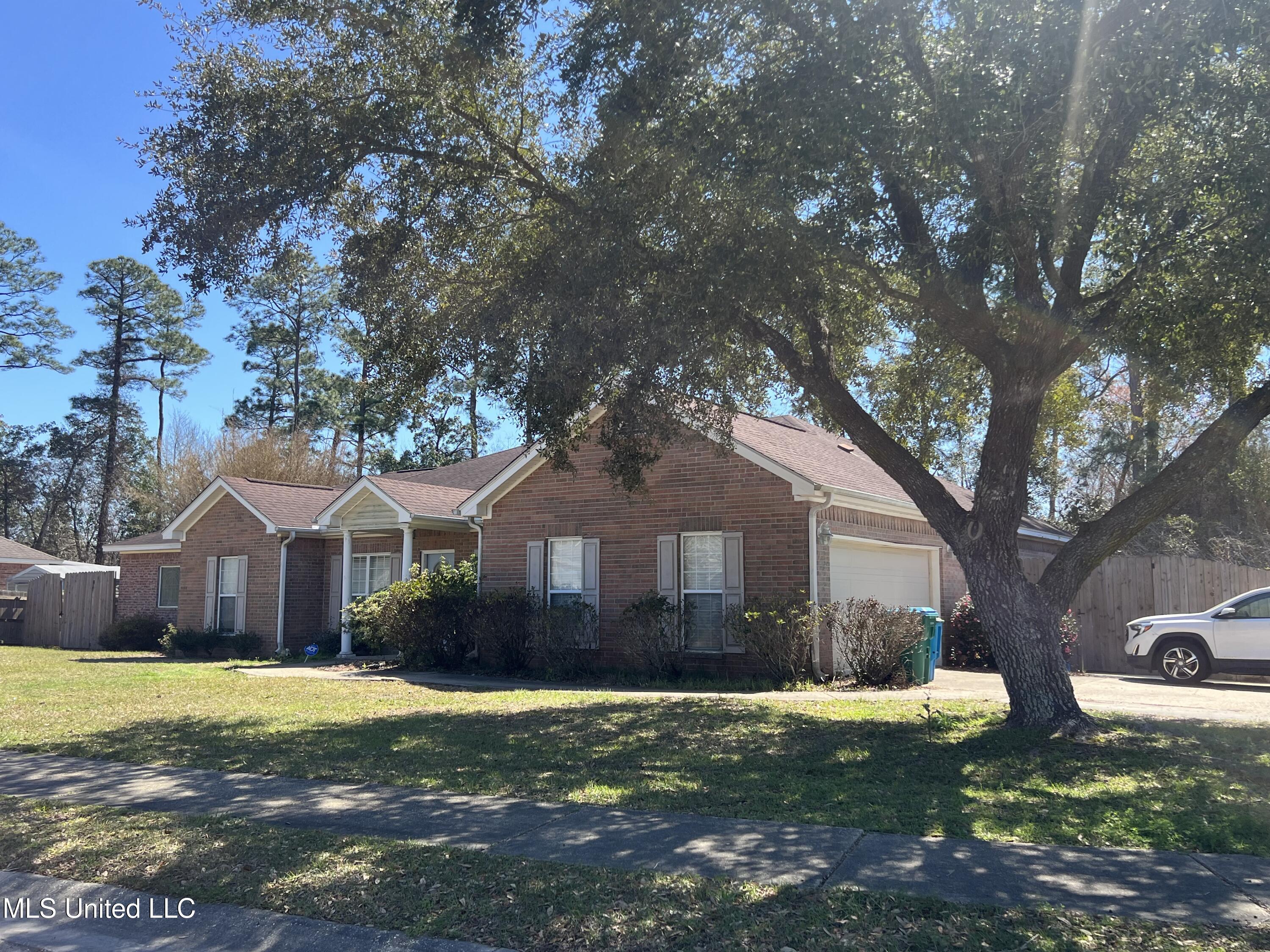3029 Wind Wood Drive, Ocean Springs, Mississippi image 2