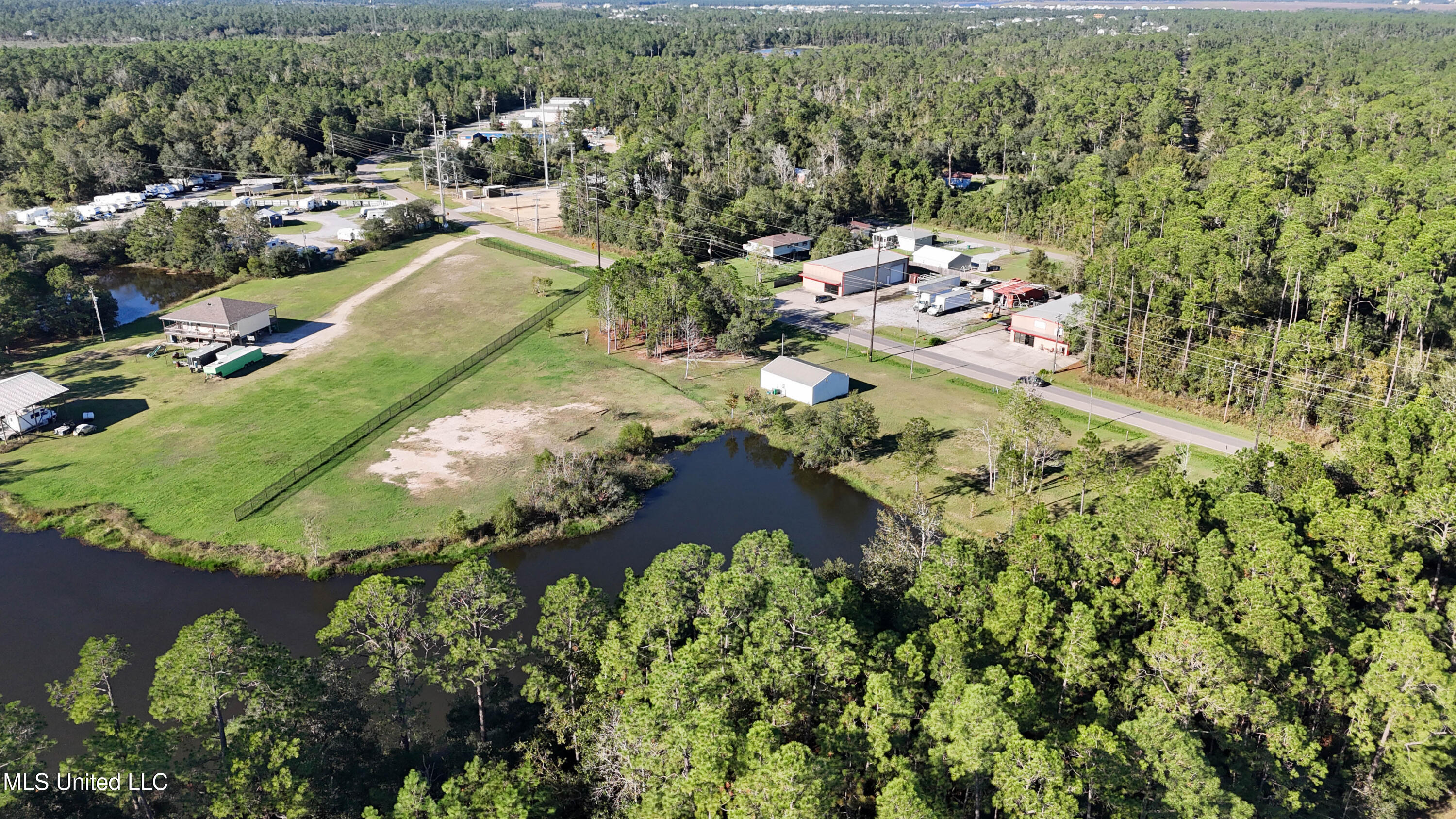 2319 Kiln Waveland Cutoff Road, Bay Saint Louis, Mississippi image 4