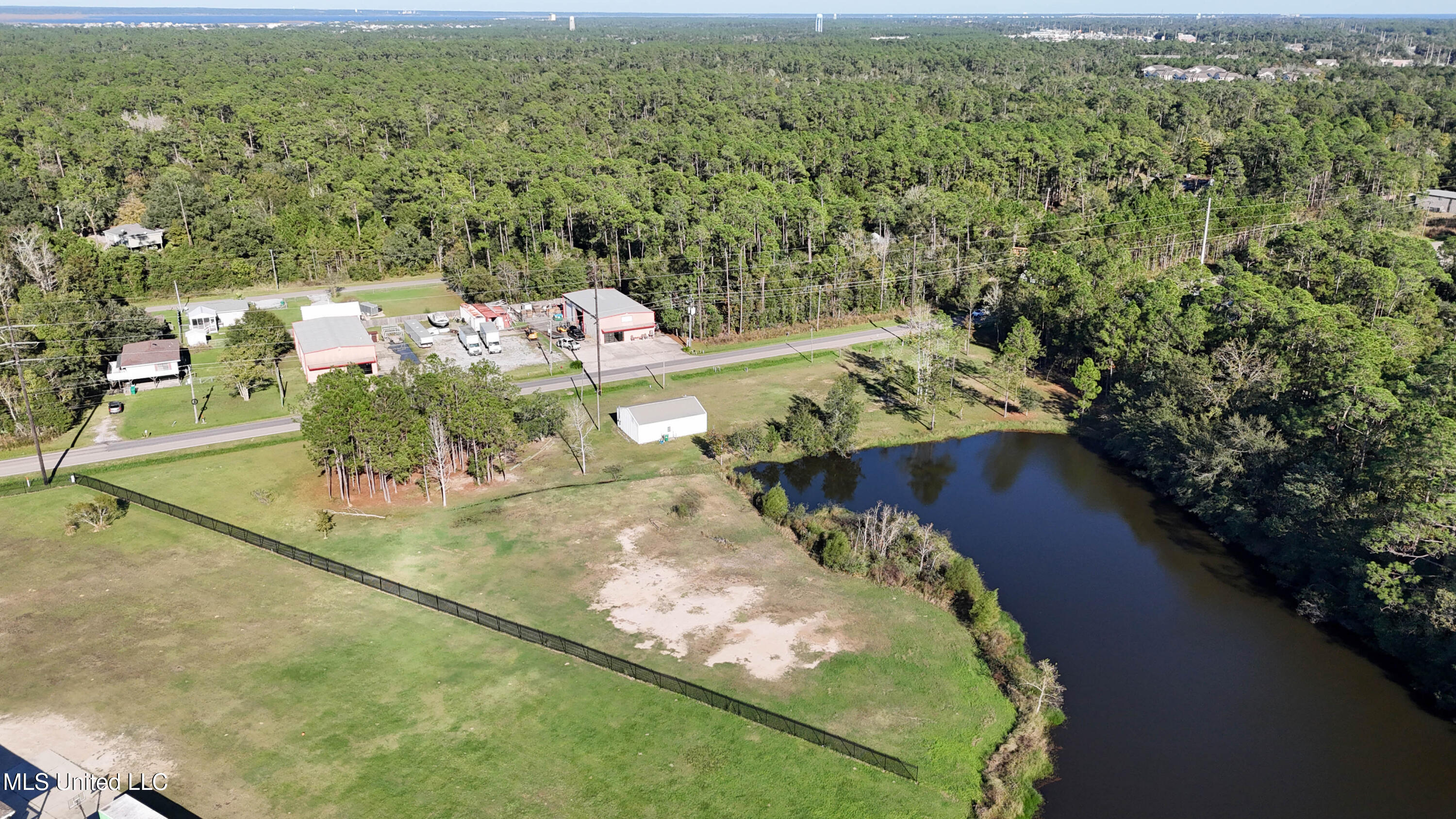 2319 Kiln Waveland Cutoff Road, Bay Saint Louis, Mississippi image 6