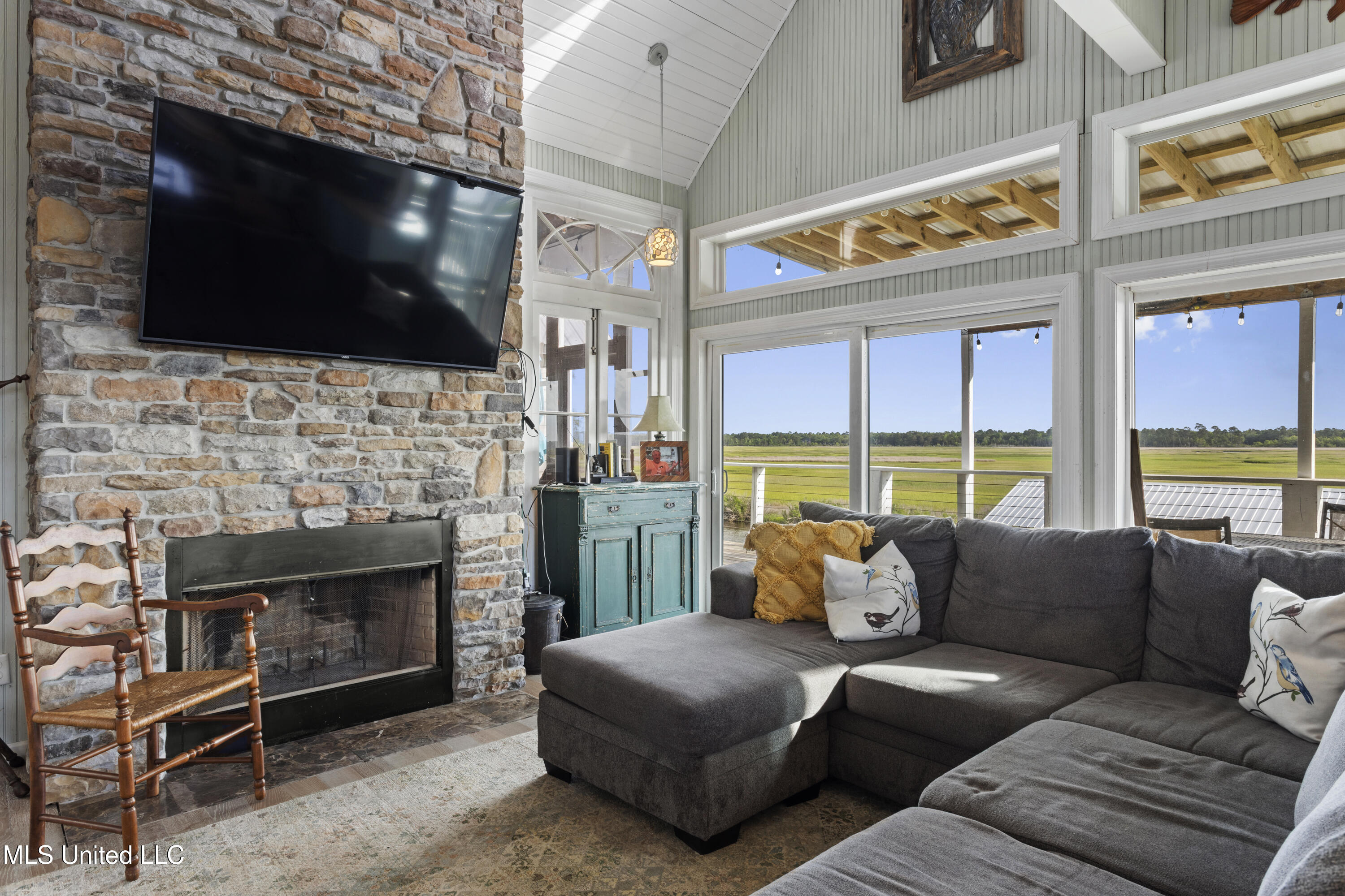 7700 Belle Fontaine Drive, Ocean Springs, Mississippi image 11