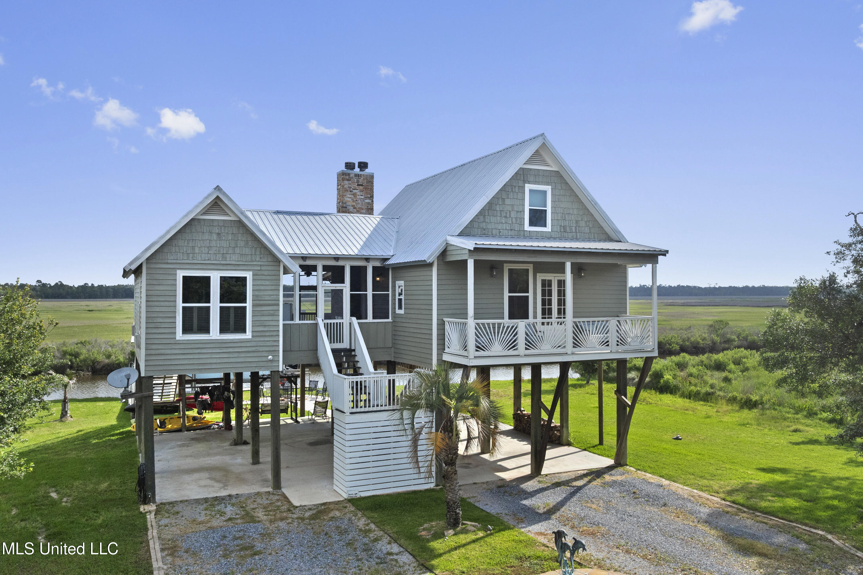 7700 Belle Fontaine Drive, Ocean Springs, Mississippi image 2