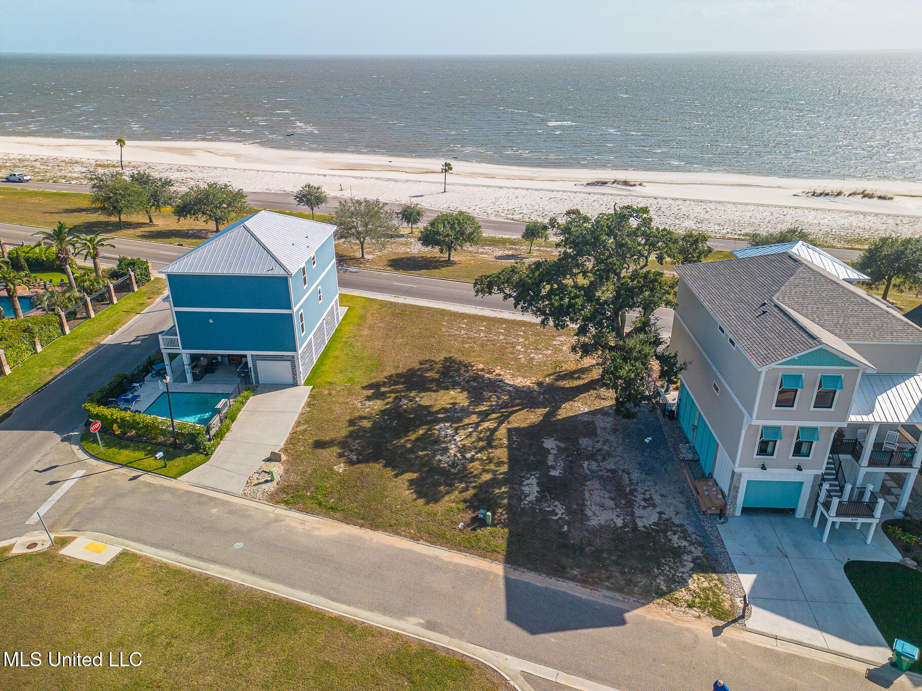 4713 W Beach Boulevard, Gulfport, Mississippi image 2