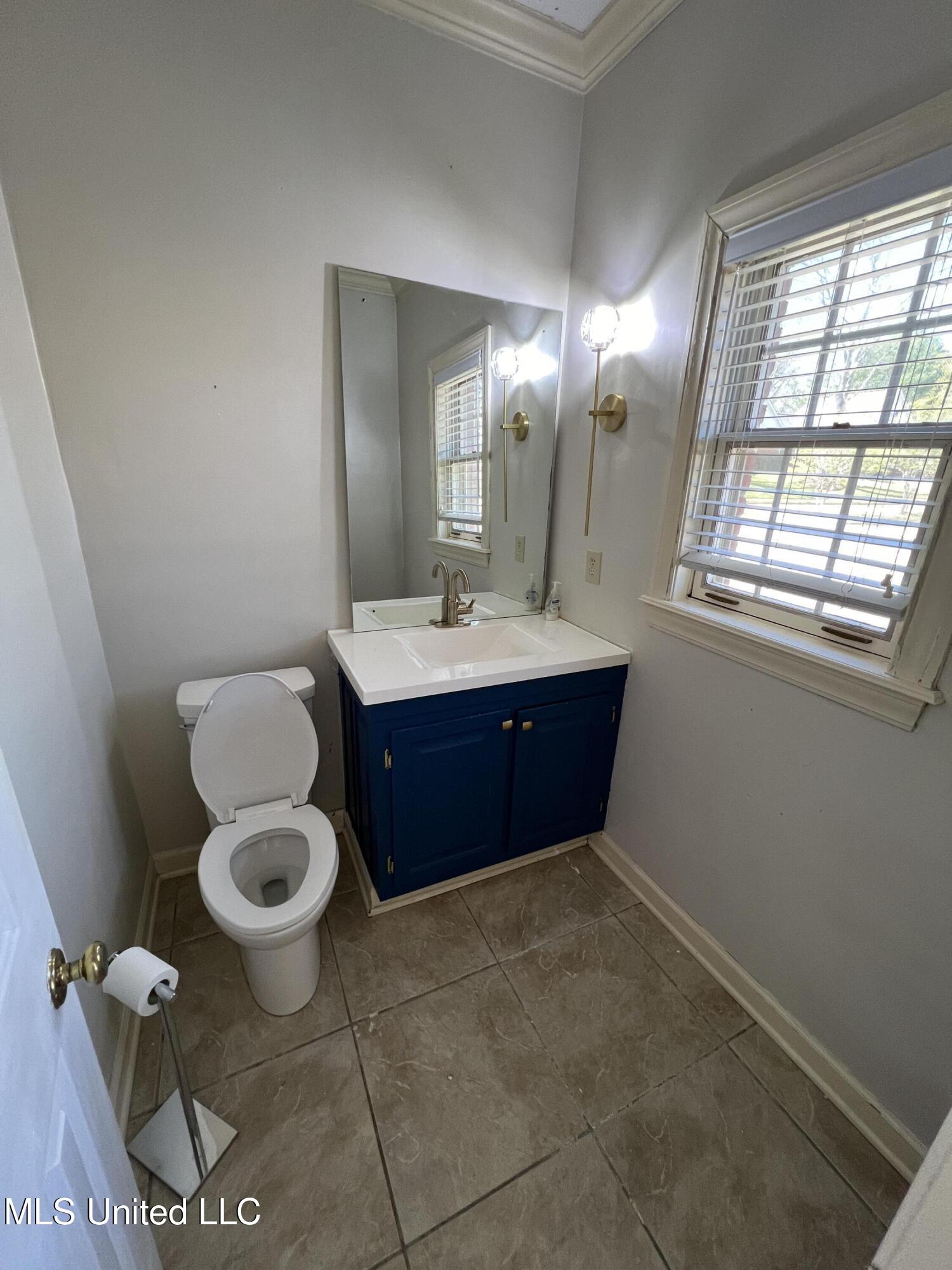 1 Village Green Circle, Jackson, Mississippi image 27